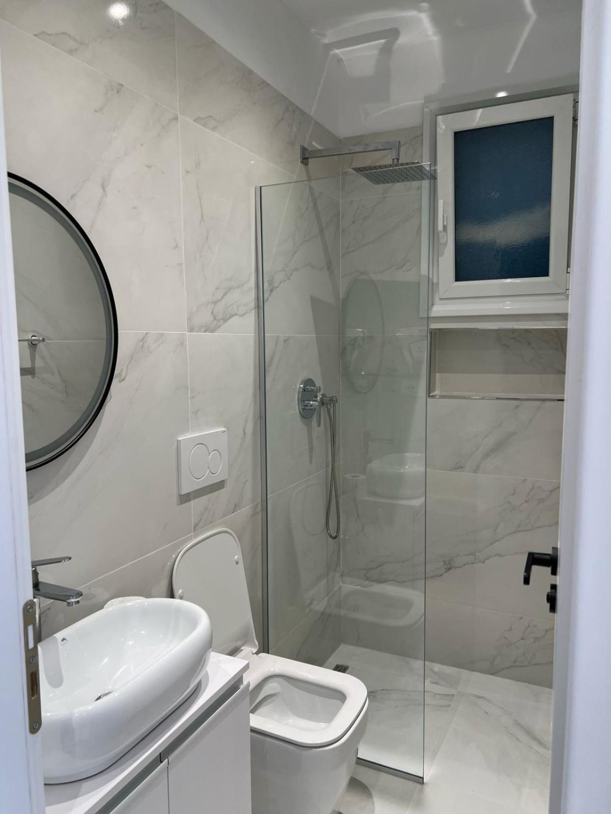 VlorëDangolli House公寓 外观 照片