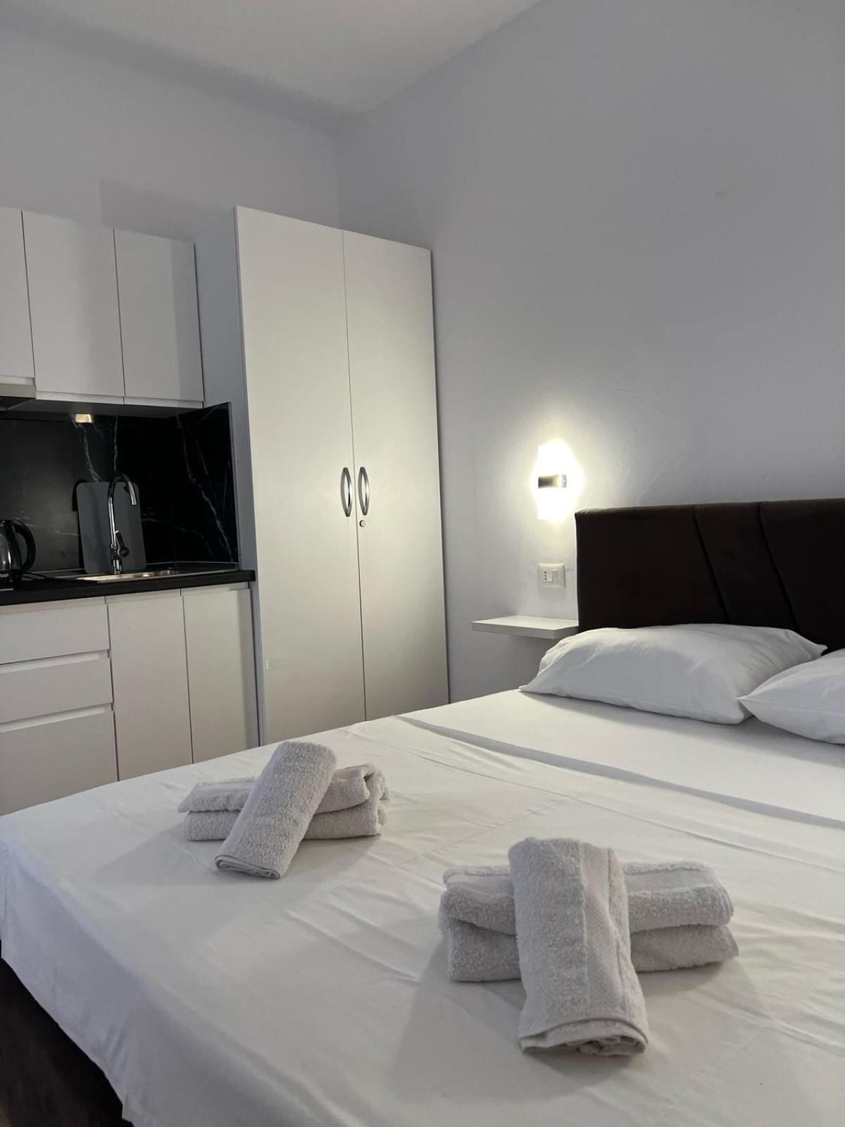 VlorëDangolli House公寓 外观 照片