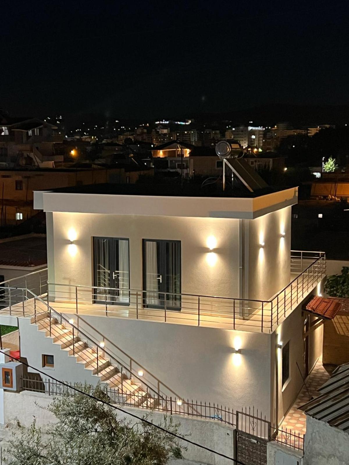 VlorëDangolli House公寓 外观 照片